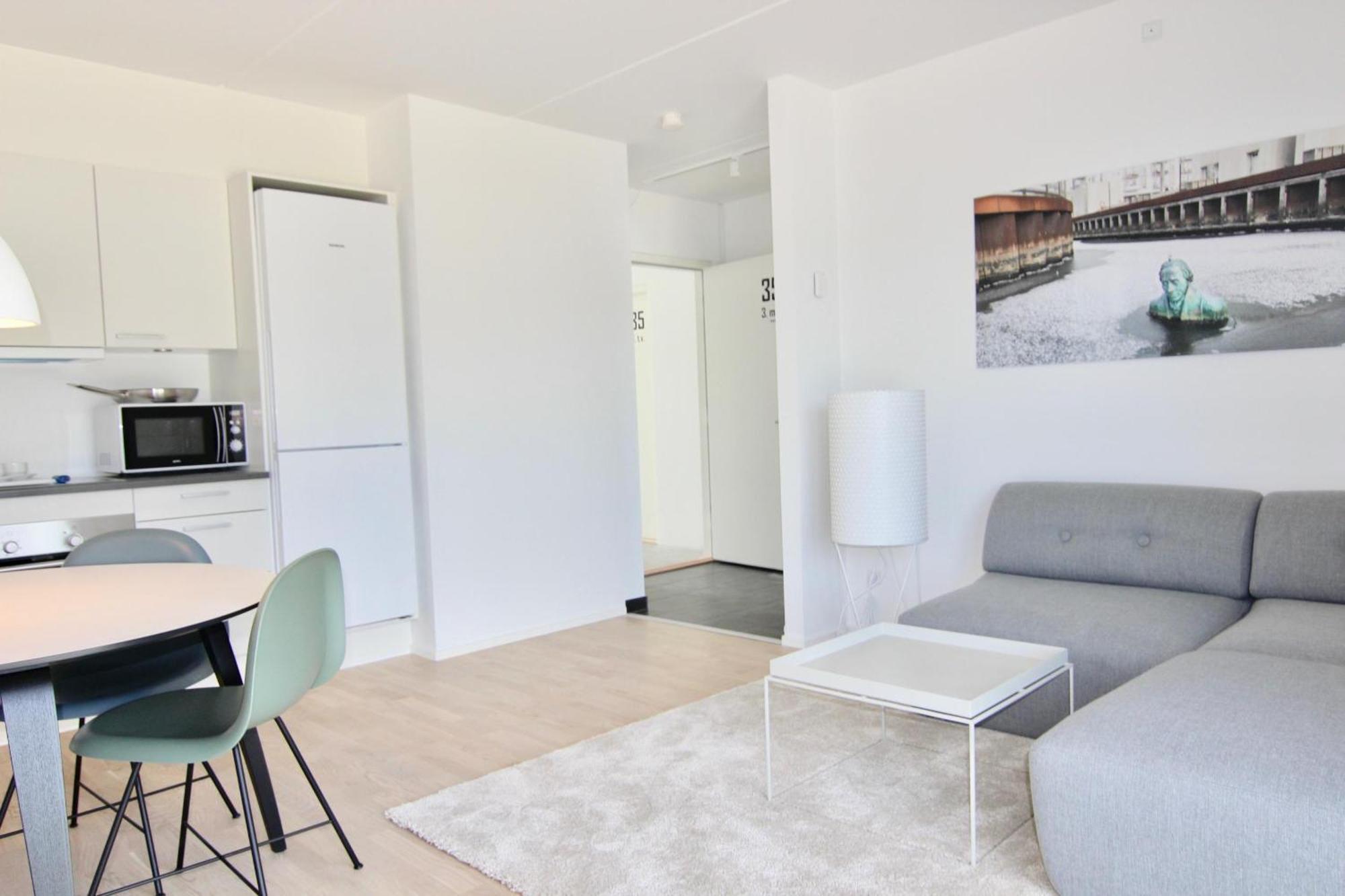 Great 1-Bed Wbalcony By Odense Harbour Apartment Bagian luar foto